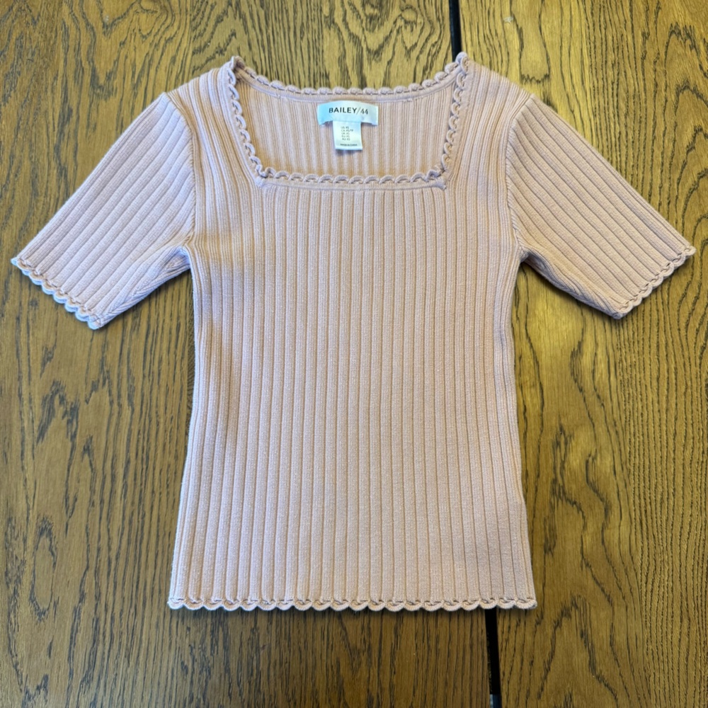 Bailey 44 Blush Ribbed Short Sleeve Top Sweater Shirt Scallops Femme